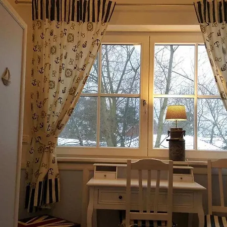 Zingster Landhus Comfortable Semesterbostad