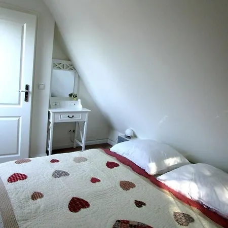 Holiday home Zingster Landhus Comfortable